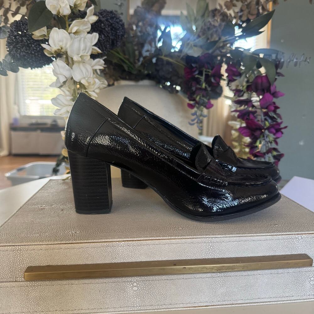 8.5 Black Loafers slides slip ons block heel Jones shoes heeled business casual